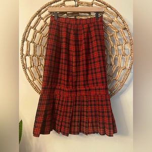 VTG Handmade Red Plaid Pencil Skirt with Pleats Vintage